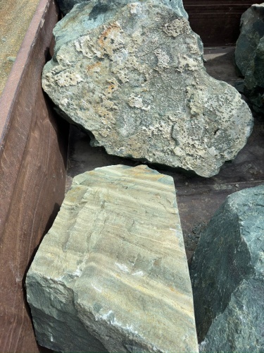 Ландшафтные глыбы зелёные 200-500 килограмм купить в Забайкальском крае