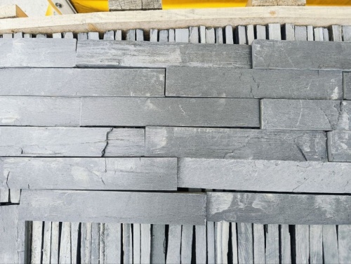 Плитка чёрная из натурального камня фасадная 30 см * 5 см, толщина 7 мм -30 мм купить в Забайкальском крае