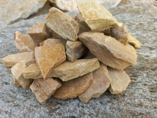 Златолит жёлтый декоративная каменная крошка купить в Забайкальском крае